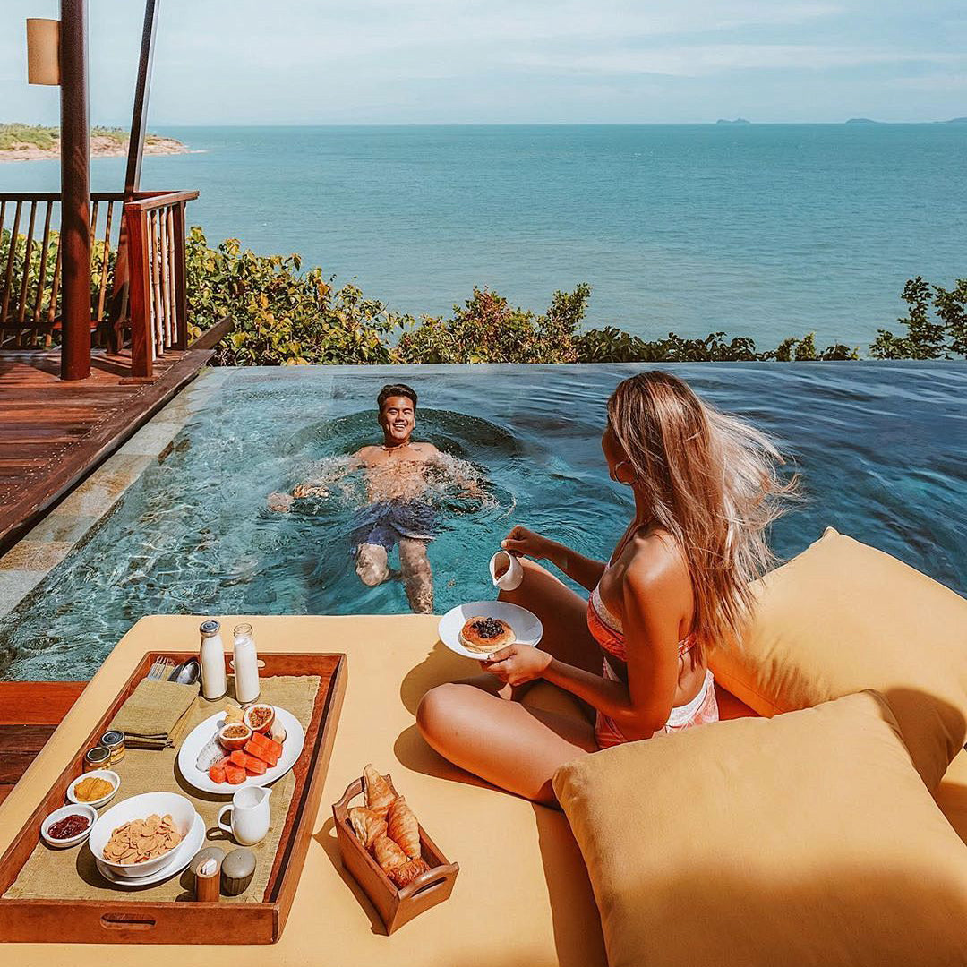 Hotel Scents Diffuser Oils Set, Aromatherapy Fragrances Inspired by 5-Star Hotels, Wandering Breeze, Elegant Charisma, Serenity Meadows, Royal Tranquility-Top 4x10ML